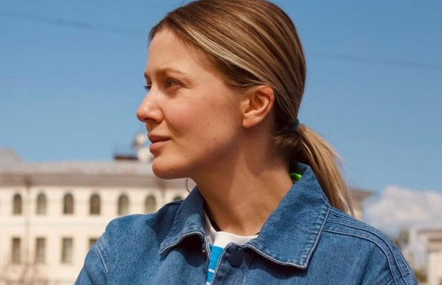 Образи 70-х і сварки: KOLA та Parfeniuk презентували чуттєвий кліп "Температура"