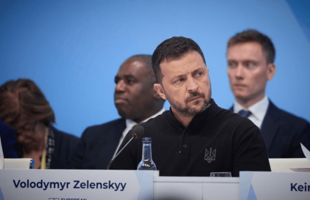 Зеленський розповів про своїх батьків та їхні методи виховання: "Були суворими"