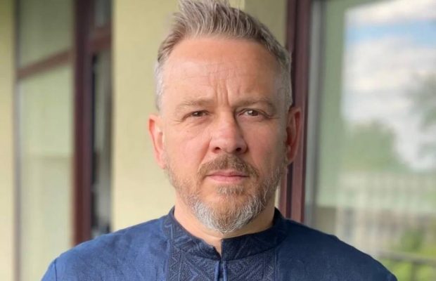 "Важко": учасник гурту ТНМК відверто розповів про розлуку з родиною під час війни