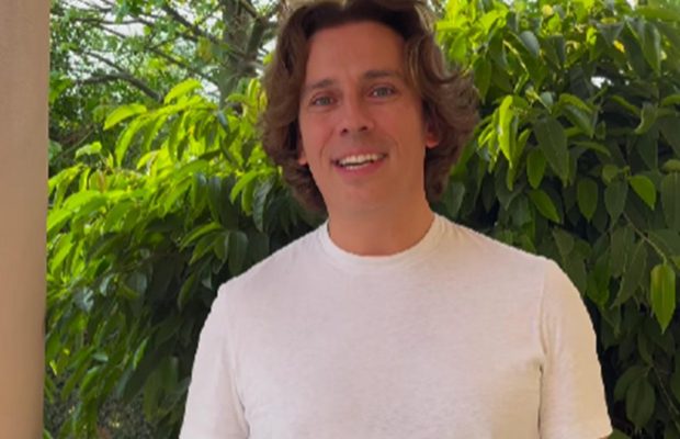 Максим Галкін вийшов на сцену в Юрмалі і українською заспівав "Смереку" (відео)