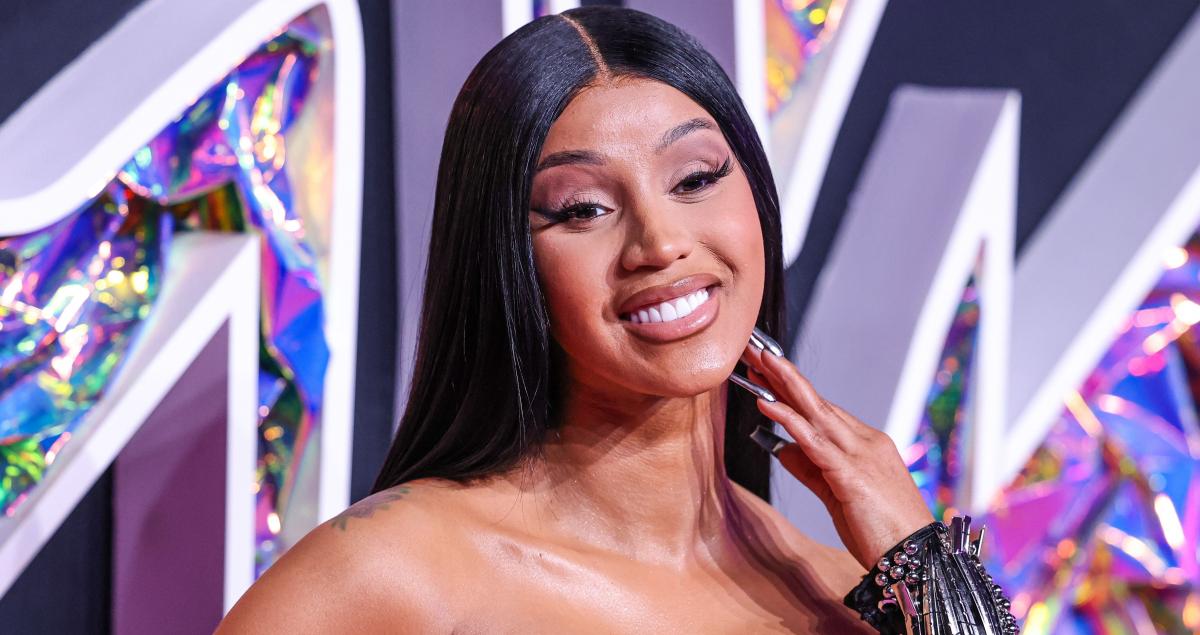 Реперка Cardi B оголосила про вагітність / фото ua.depositphotos.com Реперка Cardi B оголосила про вагітність / фото ua.depositphotos.com