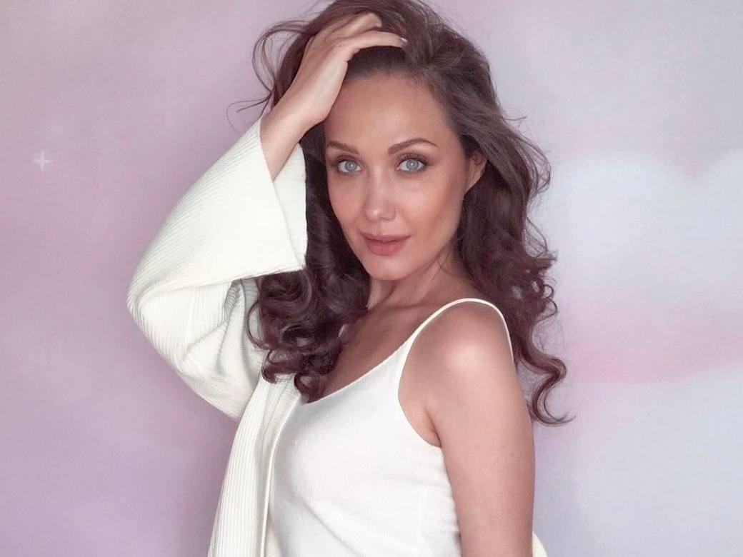 Євгенія Власова показала свою маму в мережі / фото інстаграм Євгенії Власової Євгенія Власова показала свою маму в мережі / фото інстаграм Євгенії Власової