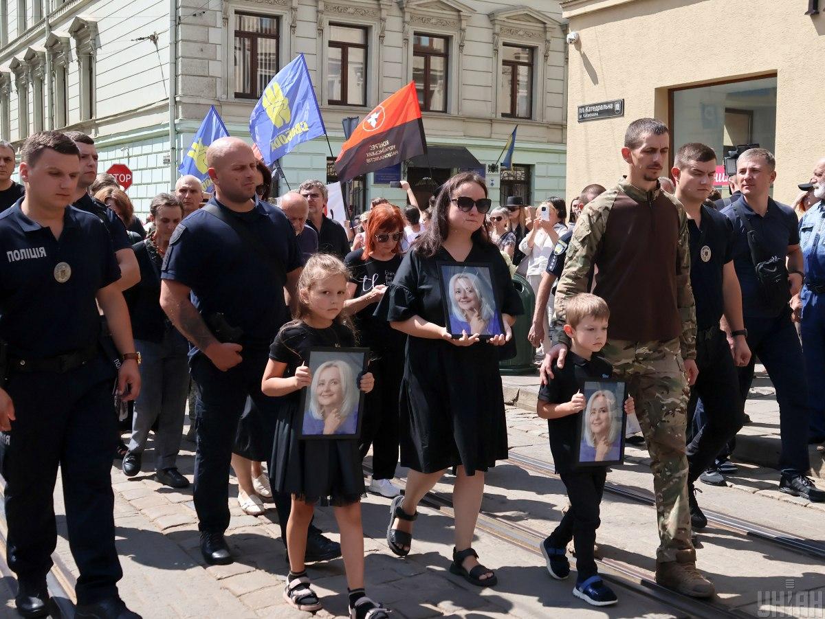 Софія Особа сказала, що про пам'ятник нічого не чула, але думає, що треба робити все, щоб Ірину Фаріон пам'ятали / фото УНІАН, Дмитро Ключко