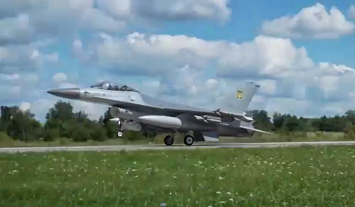 В Украине разбился F-16 / скриншот из видео В Украине разбился F-16 / скриншот из видео
