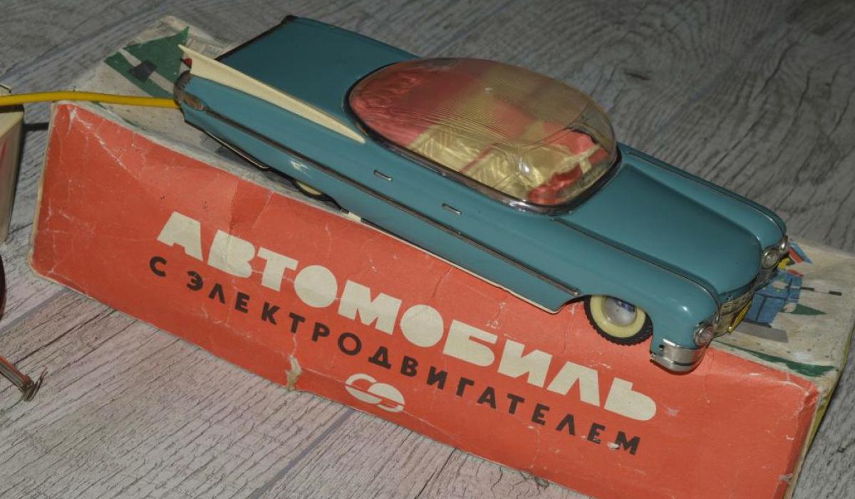 Іграшки СРСР - машинки / newauction.org Іграшки СРСР - машинки / newauction.org