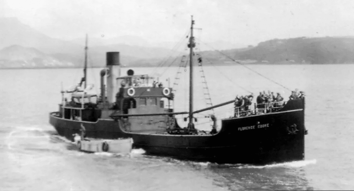 Згідно з газетними вирізками, корабель SS Florence Cooke зіграв свою роль у Дні Д / фото Морський музей Портмадога Згідно з газетними вирізками, корабель SS Florence Cooke зіграв свою роль у Дні Д / фото Морський музей Портмадога
