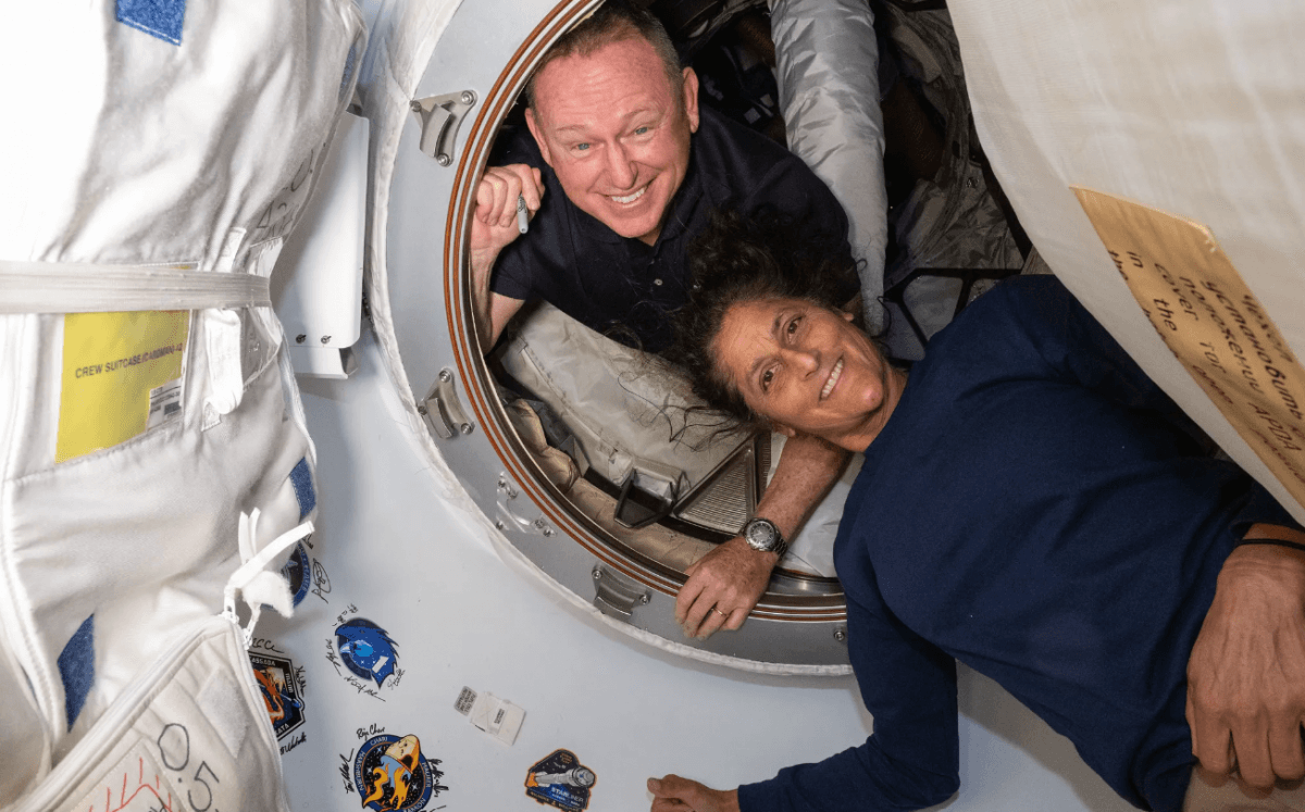 Известно, что астронавты являются капитанами флота в отставке / фото NASA Johnson Известно, что астронавты являются капитанами флота в отставке / фото NASA Johnson