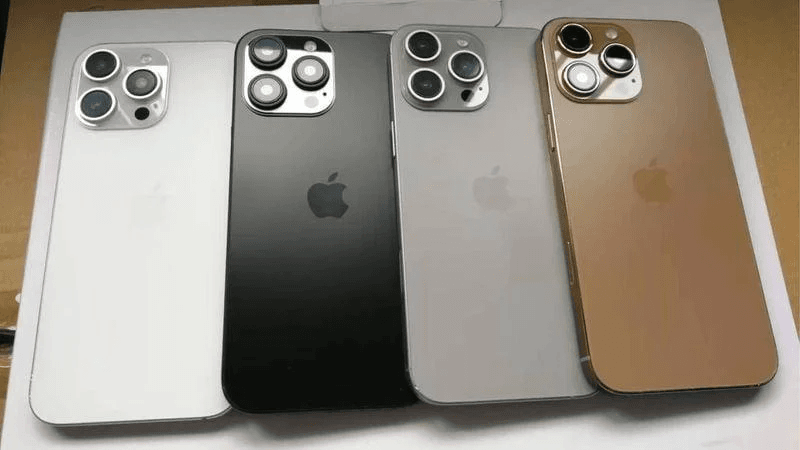 Фінальний дизайн iPhone 16 Pro у всіх чотирьох кольорах / фото з твіттера Фінальний дизайн iPhone 16 Pro у всіх чотирьох кольорах / фото з твіттера