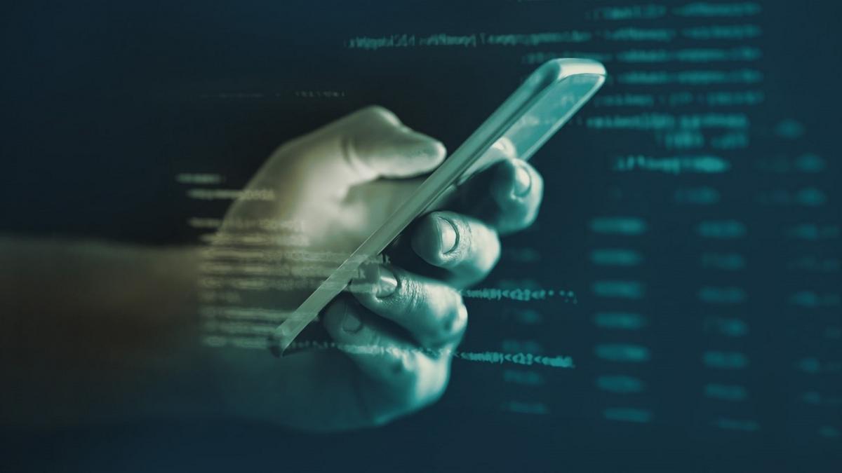 Нова схема фінансового шахрайства націлена на користувачів Android та iPhone Нова схема фінансового шахрайства націлена на користувачів Android та iPhone