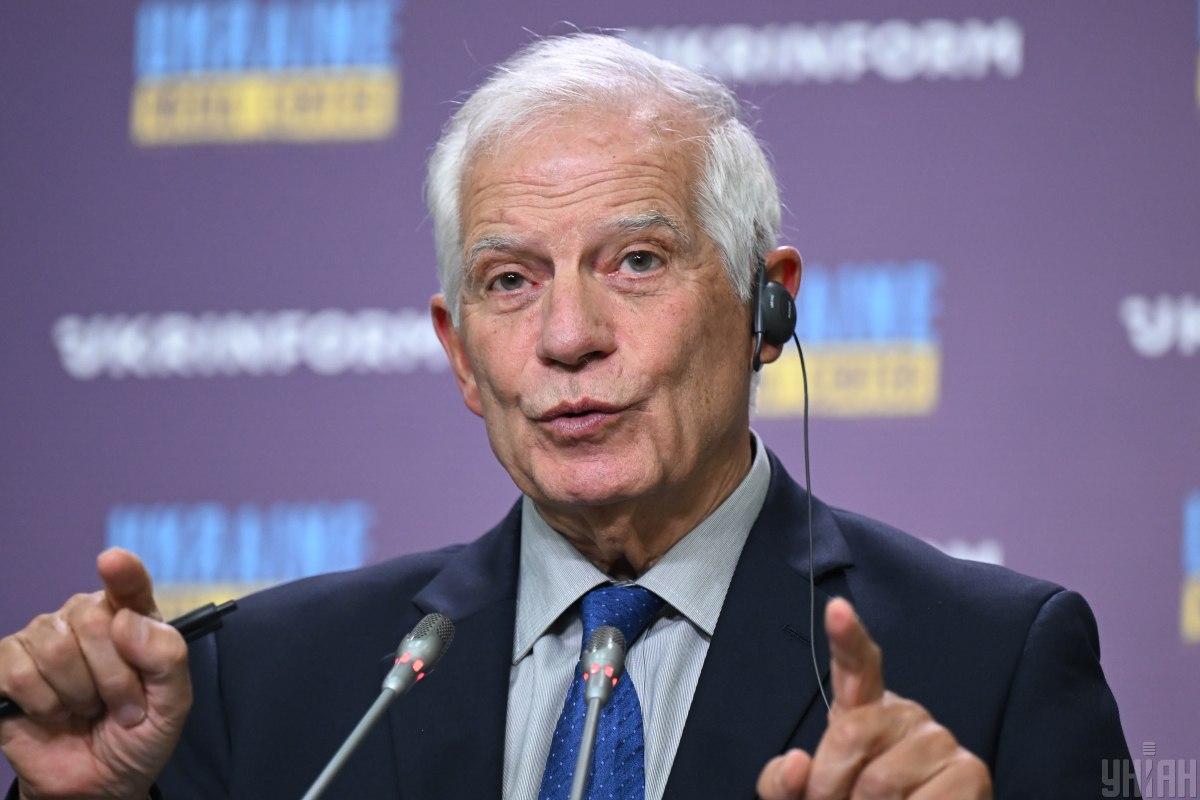 Боррель призвал снять ограничения на оружие, переданное Киеву, - СМИ Боррель призвал снять ограничения на оружие, переданное Киеву, - СМИ