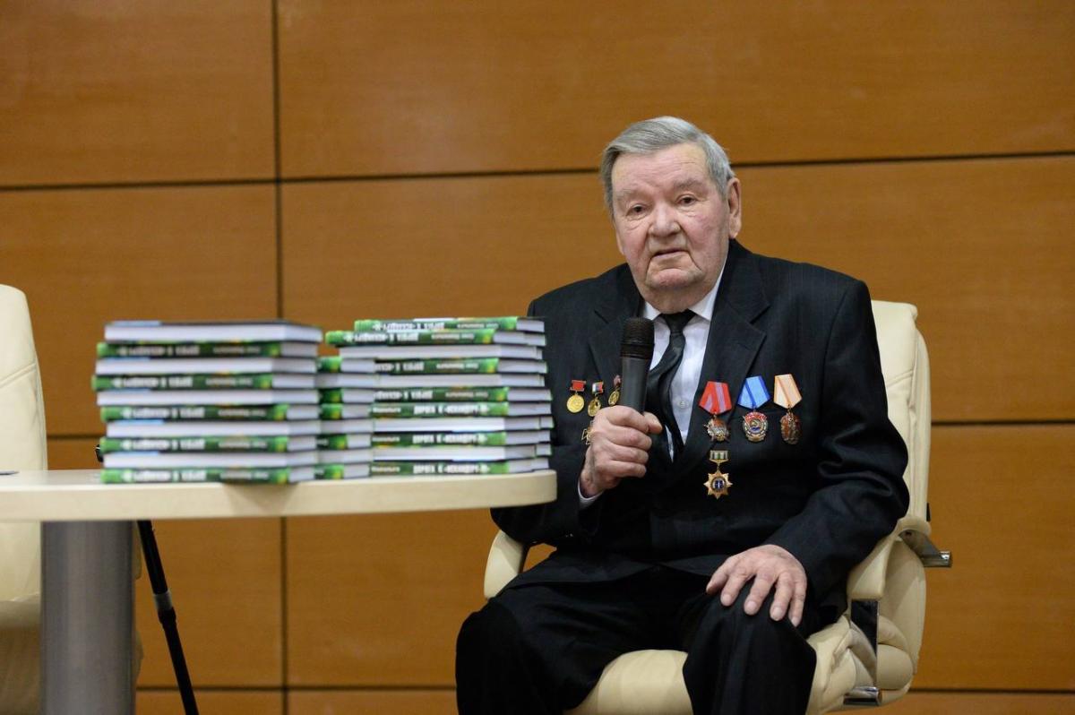 В Росії помер розробник 'Іскандера' В Росії помер розробник 'Іскандера'