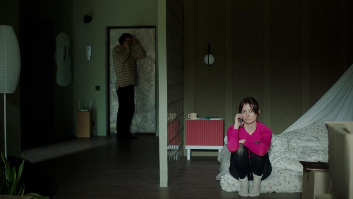 В ловушке войны: вышел трейлер украинской психологической драмы 'Медовый месяц'