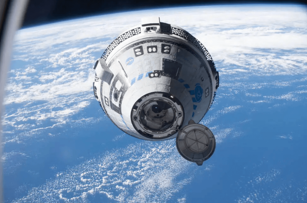 У експертів викликають занепокоєння несправні двигуни Starliner / фото NASA У експертів викликають занепокоєння несправні двигуни Starliner / фото NASA