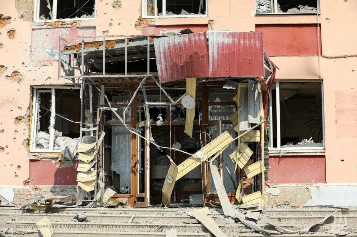 Россияне ударили по интернату в Судже / t.me/landforcesofukraine Россияне ударили по интернату в Судже / t.me/landforcesofukraine