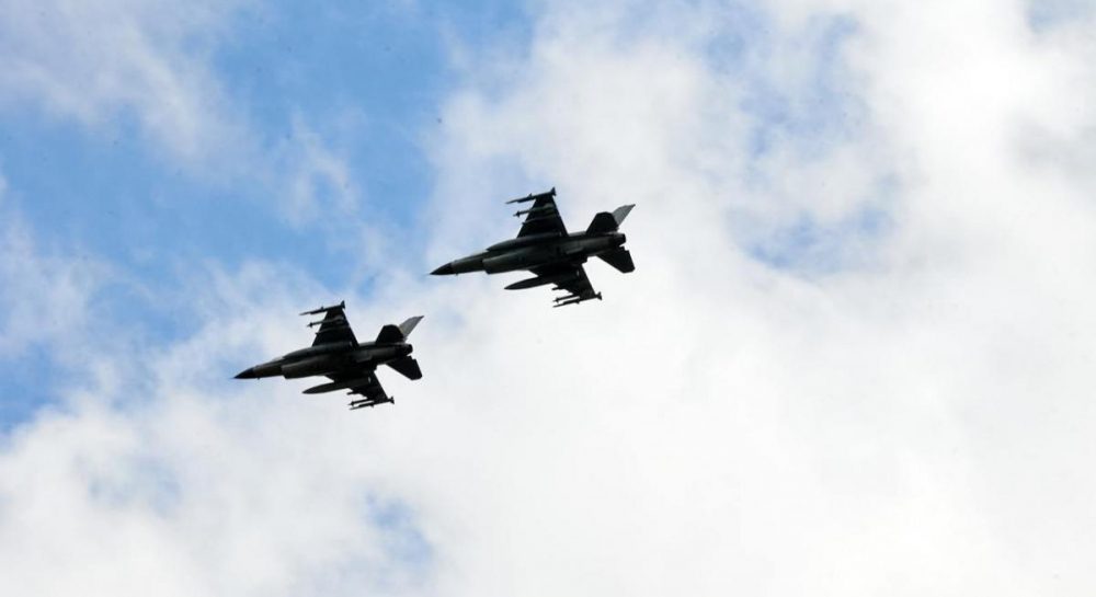 16日 – ロイター通信はウクライナの戦闘機用ミサイル不足について語った。