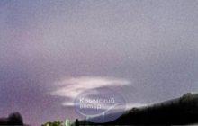 У Криму лунали вибухи: повідомляється про "приліт" біля судноремонтного заводу (фото)