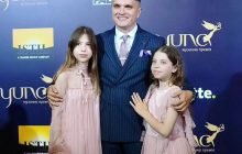 "Ребенок очень расстроился": дочь Анатолия Анатолича ограбили за границей