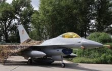 Винищувач стає "марним інструментом": пілот F-16 розповів про нестачу ракет