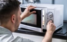 Ученые обнаружили неожиданный риск для здоровья от микроволновой печи