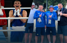 "Ви знаєте якої ціни ця медаль": олімпійський чемпіон з боксу Хижняк повернувся до України