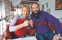 "Не было никакой болезни": экс-продюсер Винника обвинил артиста во лжи