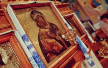 З Успінням Пресвятої Богородиці: листівки та красиві привітання