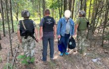 Шукав маршрути на продаж ухилянтам: на кордоні з Білоруссю впіймали "бізнесмена"