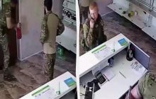 Російські солдати тепер мародерять вдома: з'явилося відео з Курської області