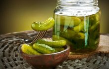 Є ще 5 варіантів застосування: шеф-кухар закликає не виливати розсіл з маринованих огірків