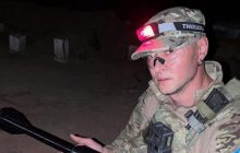 Андрей Хлывнюк, который в ВСУ, с фронта поздравил украинцев с Днем Независимости (видео)