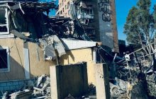 Удар по Краматорску: ранены иностранные журналисты, один может быть под завалами