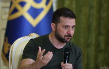 Спочатку потрібно укомплектувати бригади: Зеленський відповів на заклики знизити мобілізаційний вік