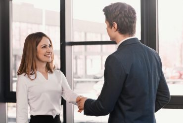 Люди з високим емоційним інтелектом уникають 5 поширених пасток
