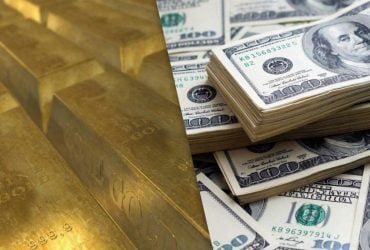 Цена на золото вплотную приблизилась к рекорду на фоне новостей из США