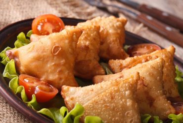 Быстрое индийское блюдо на завтрак: сеть покорил простой рецепт шеф-повара