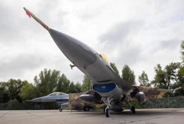 У Генштабі підтвердили втрату літака F-16 та загибель пілота