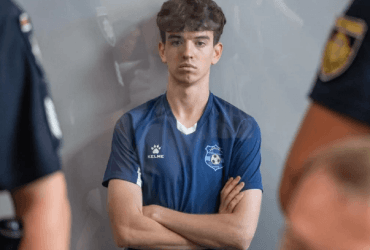 Виховувався по-іншому: батько Зінченка не вірить, що його син міг вбити Фаріон