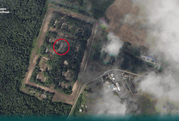 ВСУ ударили по складу вооружения под Курском: появились фото последствий