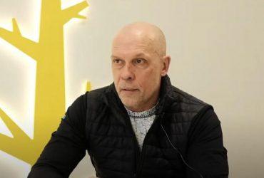В РФ 62-річного олімпійського чемпіона, який сидить за шахрайство, змушують іти на війну
