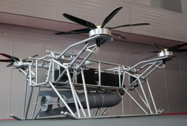 Россияне создали царь-квадрокоптер, способный нести авиабомбу весом 250 килограммов (фото)