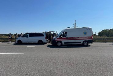 На Житомирщине автобус ФК Ужгород по дороге на игру попал в ДТП: есть пострадавшие