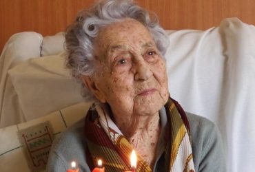 Ученые предупреждают никогда не слушать советы по здоровью от долгожителей, и вот почему