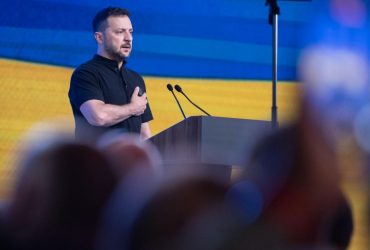 Злочинці, які прийшли зруйнувати Україну, матимуть руїни у себе вдома, - Зеленський