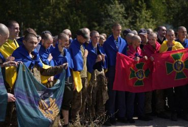 Украина вернула из плена 115 защитников, - Зеленский (фото)