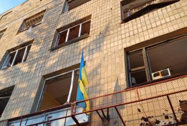 Люди под завалами, есть погибшие: Зеленский об ударах России по Кривому Рогу и Купянску