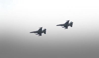 "Дешево и сердито": украинские F-16 получили бюджетную "шахедобойку", - СМИ