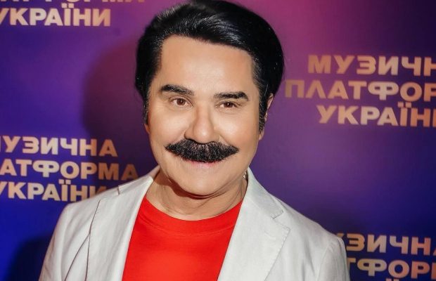 Зібров заявив, що відмовиться від своїх легендарних вусів і назвав причину