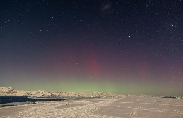 Дивовижне сяйво: українські полярники зафіксували надзвичайно рідке явище (фото)