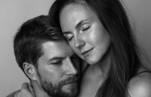 "Нас таких багато": українська акторка відповіла, чи отримала виплату після смерті чоловіка на війні