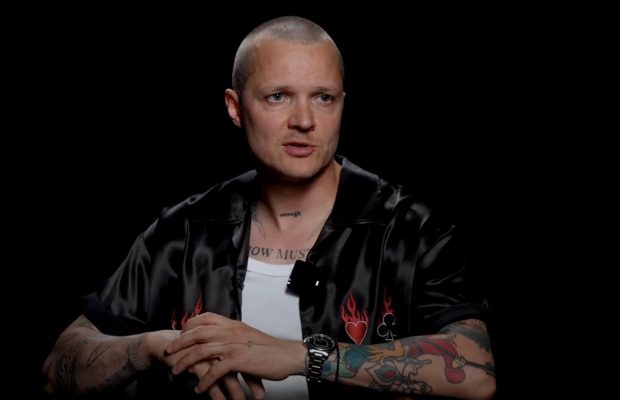 "Запивав все алкоголем": відомий український співак-воїн розповів про свою депресію